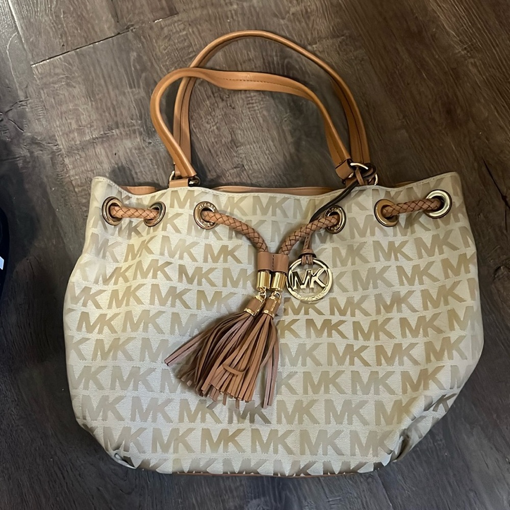 Michael Kors Bag